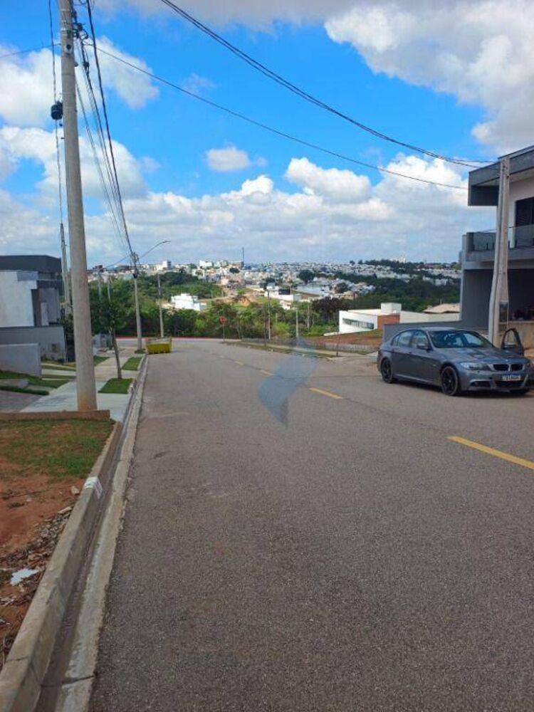 Loteamento e Condomínio, 200 m² - Foto 1
