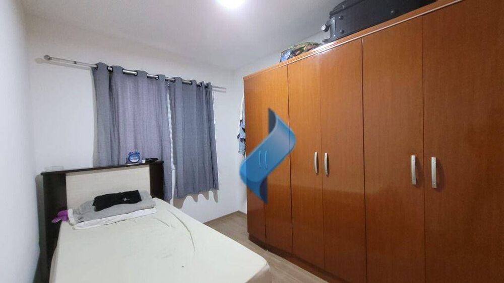 Apartamento à venda com 3 quartos, 50m² - Foto 3