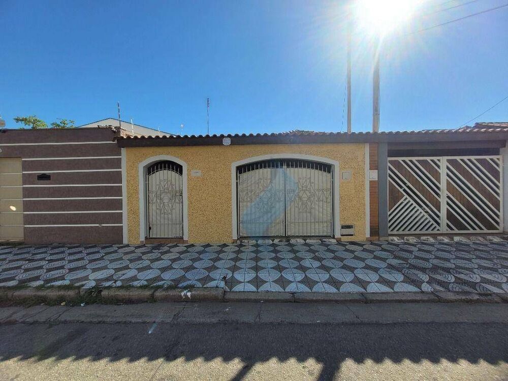 Casa para alugar com 2 quartos, 96m² - Foto 1