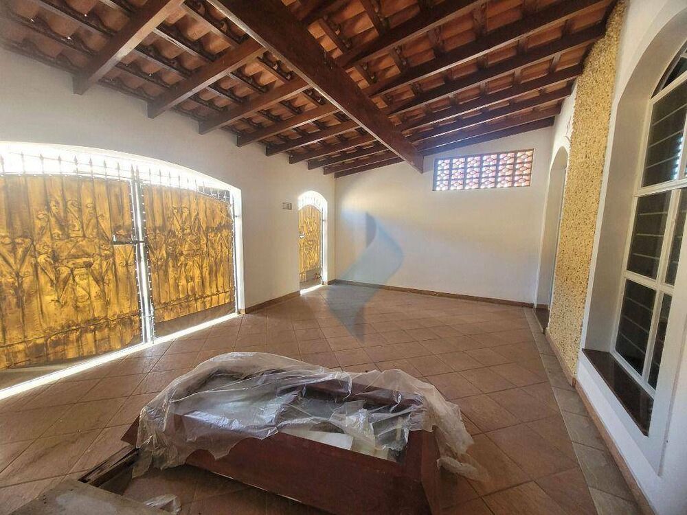 Casa para alugar com 2 quartos, 96m² - Foto 2
