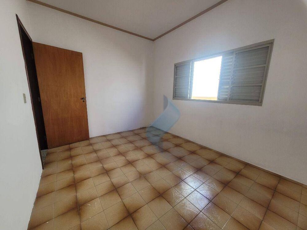 Casa para alugar com 2 quartos, 96m² - Foto 10