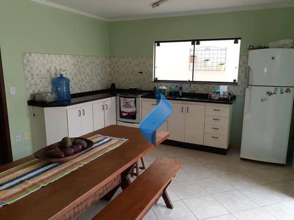 Casa, 3 quartos, 171 m² - Foto 3