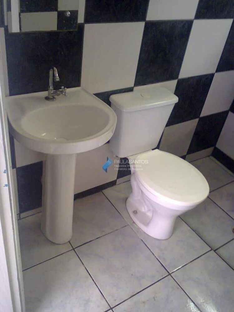 Casa, 2 quartos, 55 m² - Foto 1