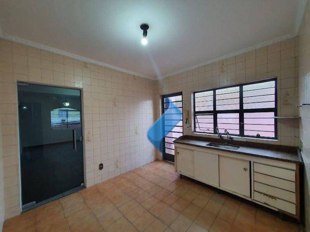 Apartamento para alugar com 3 quartos, 110m² - Foto 16