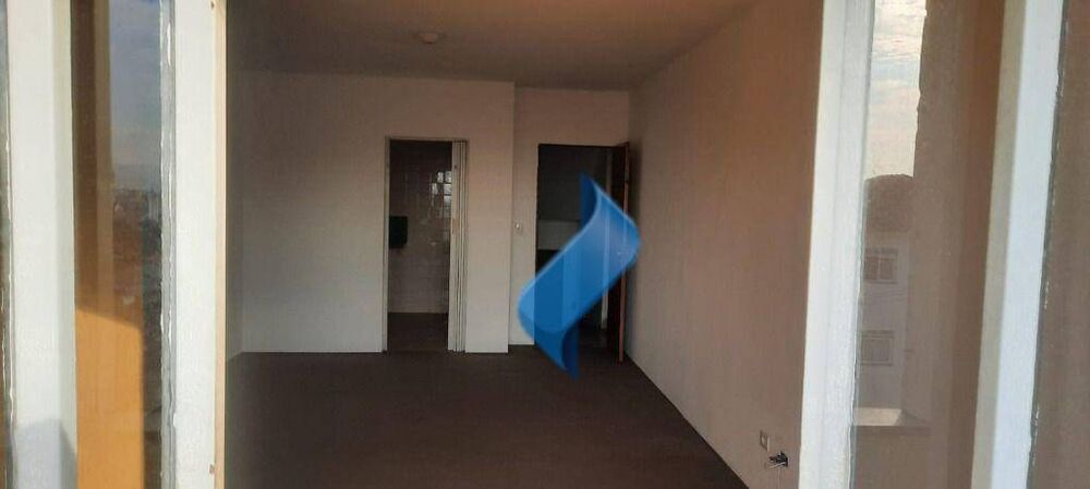 Apartamento à venda com 3 quartos, 93m² - Foto 4