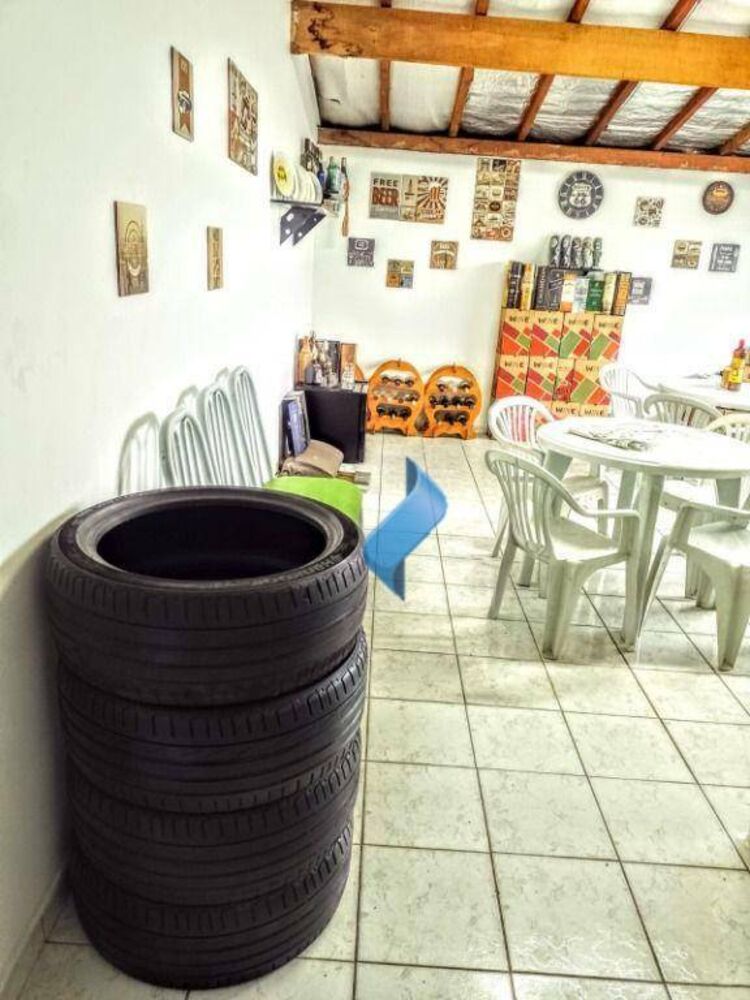 Casa, 3 quartos, 204 m² - Foto 9