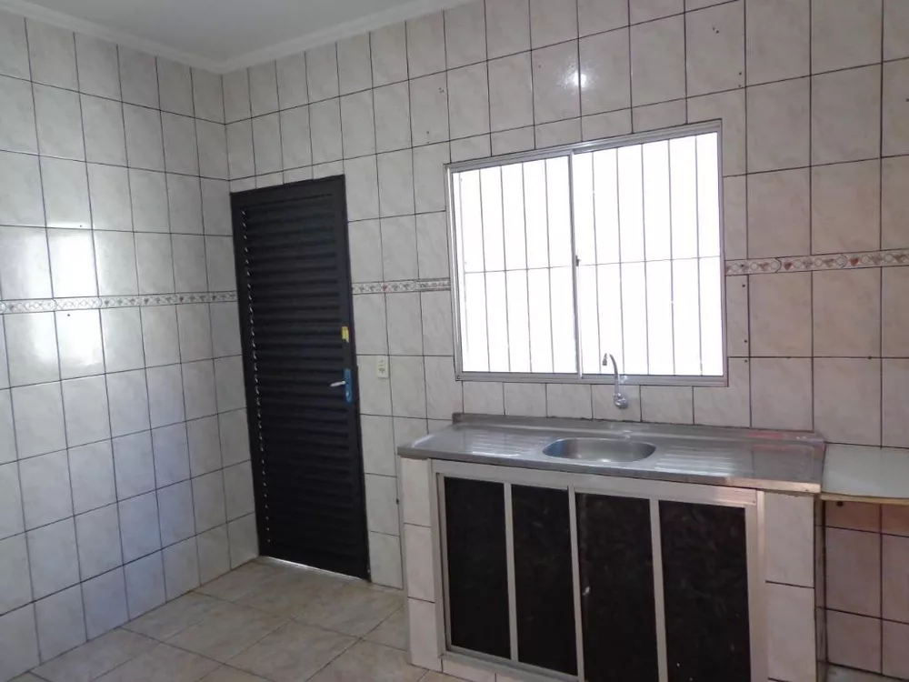 Casa, 2 quartos, 108 m² - Foto 3