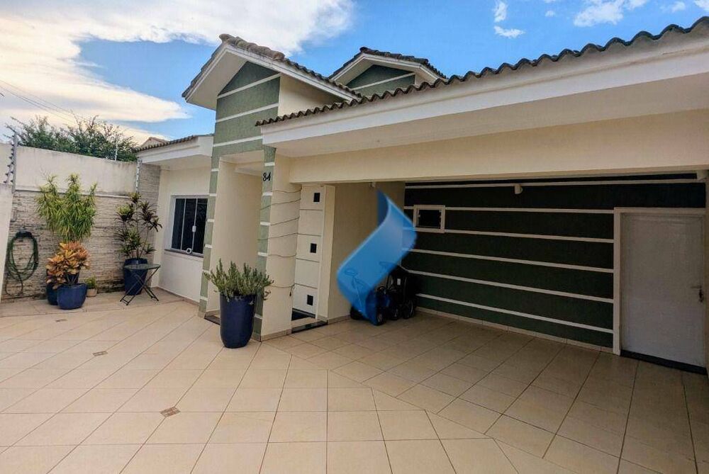 Casa, 3 quartos, 278 m² - Foto 1