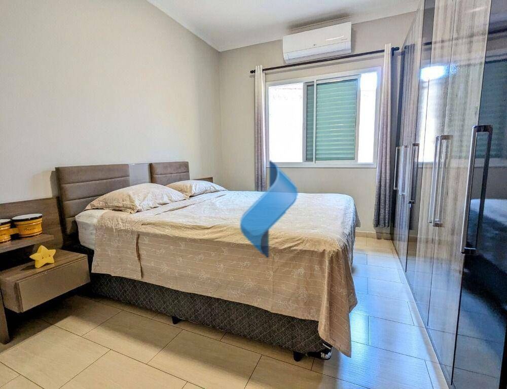 Casa, 3 quartos, 278 m² - Foto 2