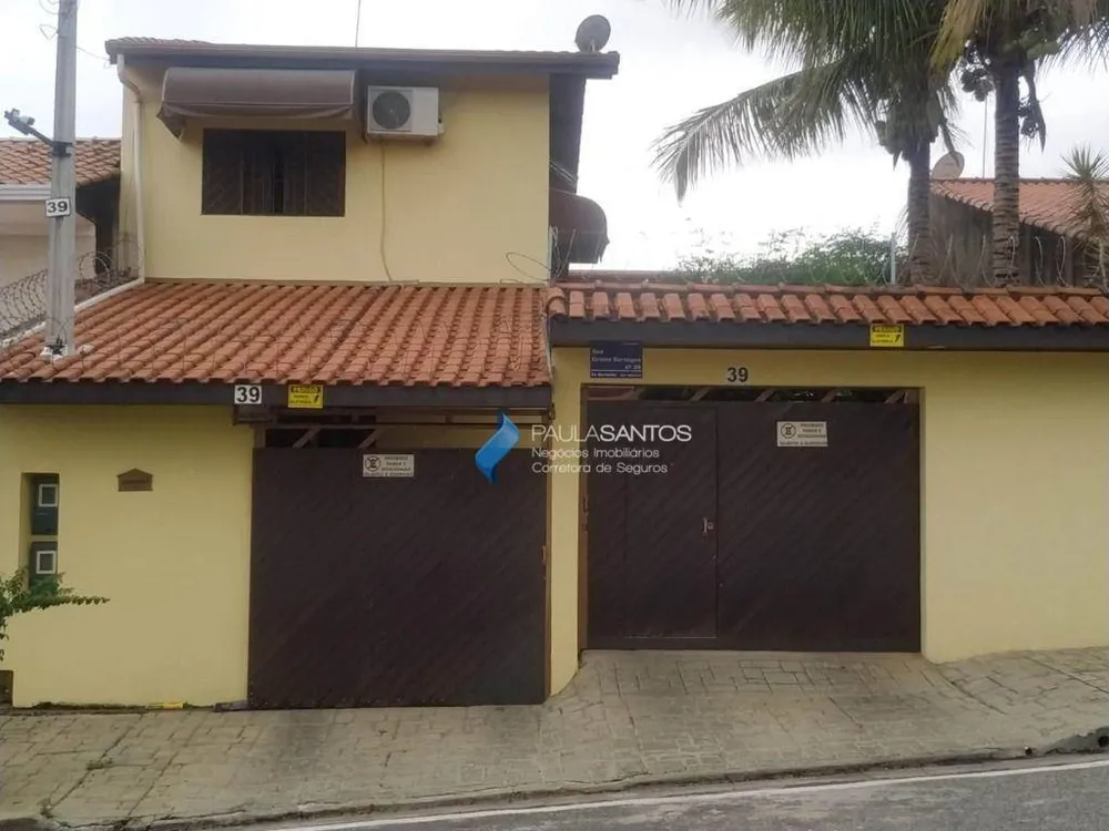 Casa, 3 quartos, 266 m² - Foto 1