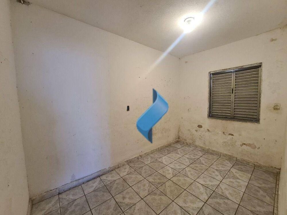 Casa, 7 quartos, 229 m² - Foto 3
