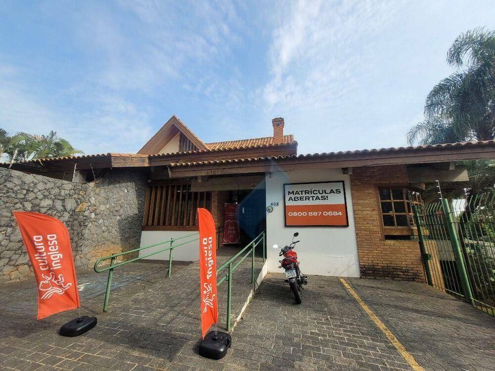 Casa, 5 quartos, 609 m² - Foto 1