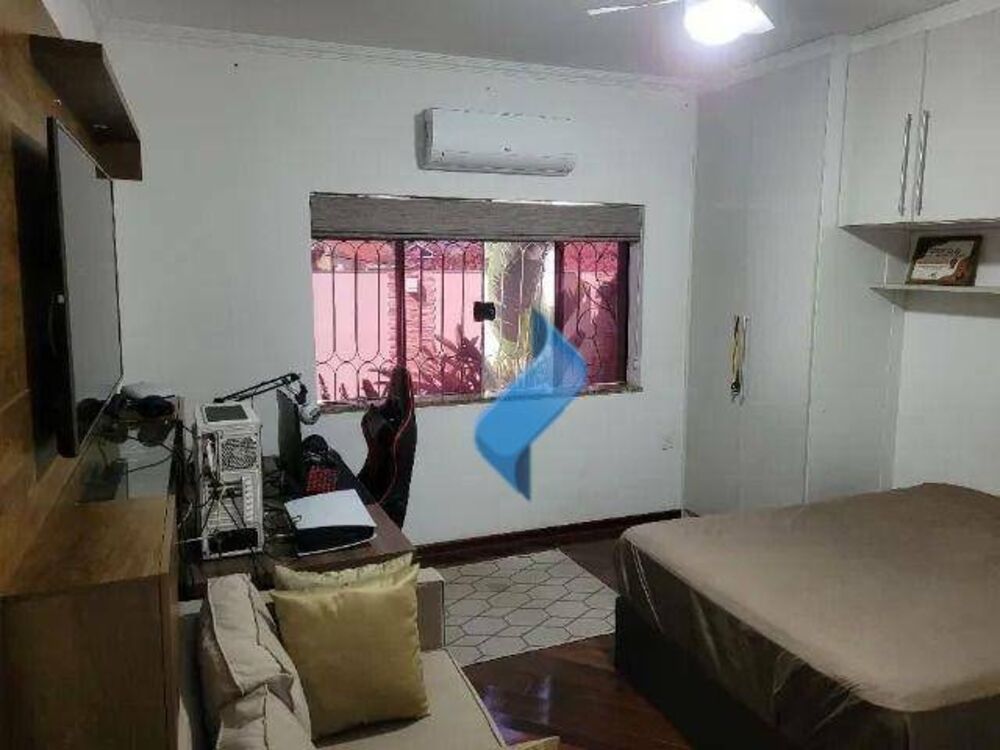 Casa, 3 quartos, 220 m² - Foto 12