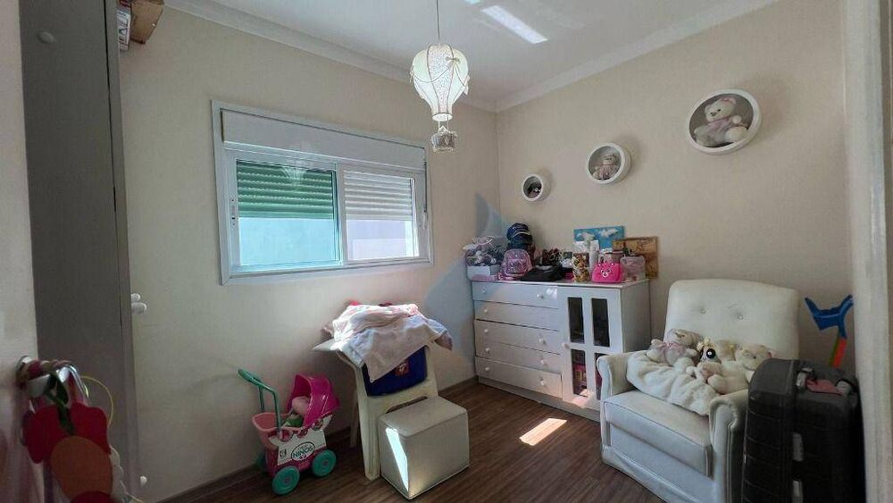 Casa, 3 quartos, 192 m² - Foto 2