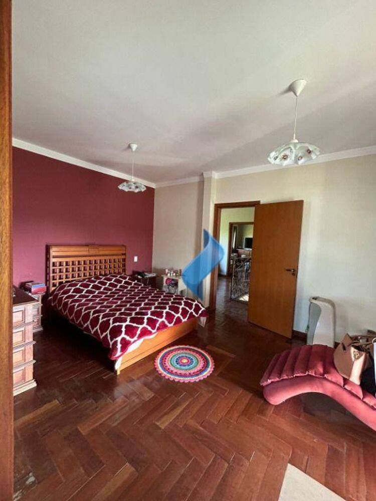 Casa de Condomínio à venda com 3 quartos, 575m² - Foto 2