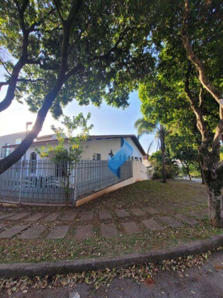 Casa, 3 quartos, 325 m² - Foto 2