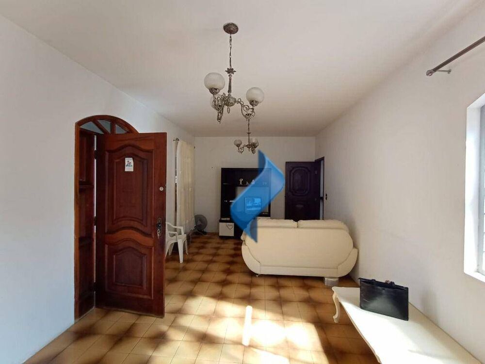Casa, 3 quartos, 233 m² - Foto 2