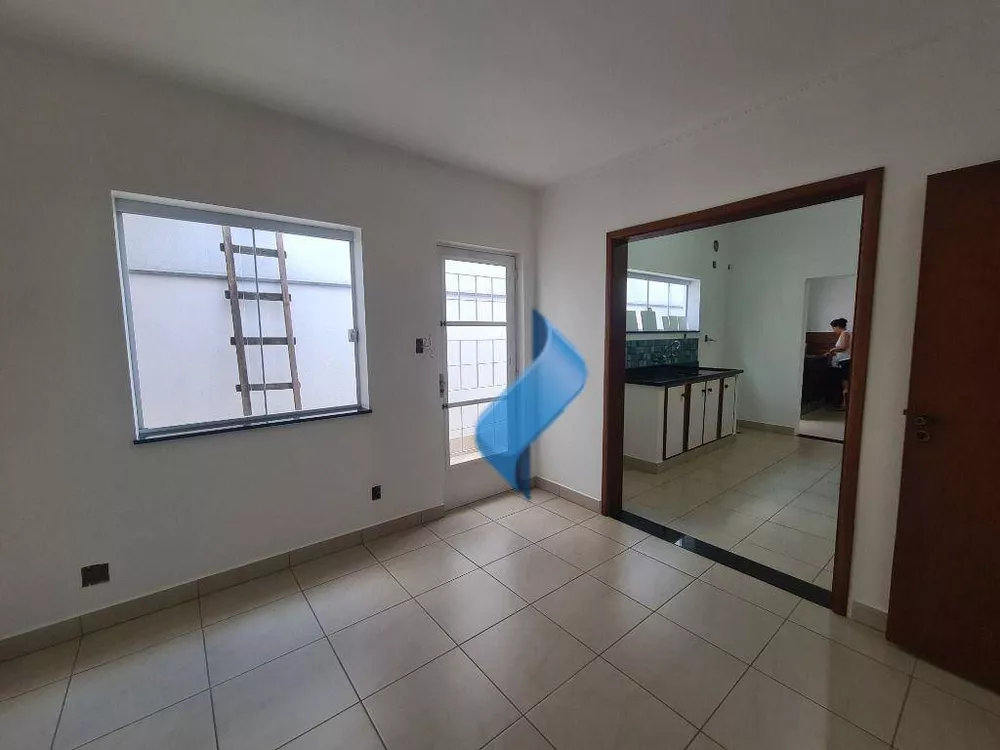 Casa, 3 quartos, 431 m² - Foto 2