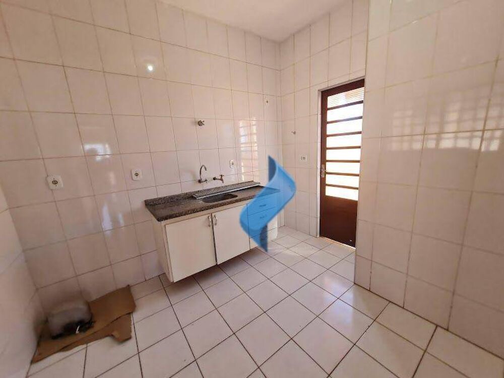 Casa, 3 quartos, 108 m² - Foto 2