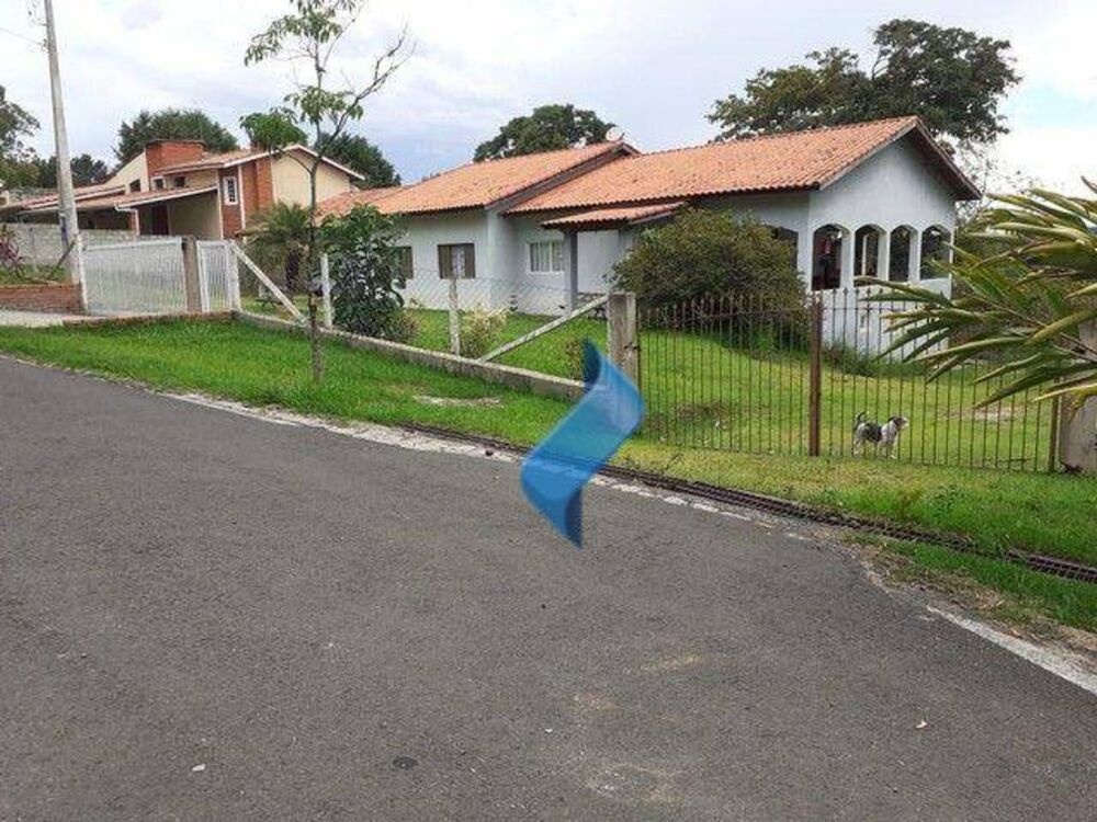Chácara à venda com 3 quartos, 350m² - Foto 1