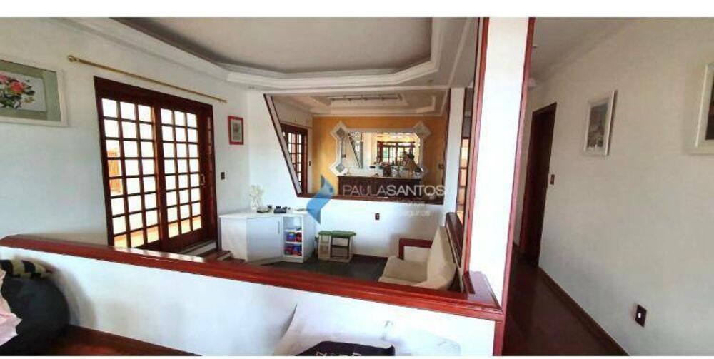 Casa à venda com 6 quartos, 449m² - Foto 1