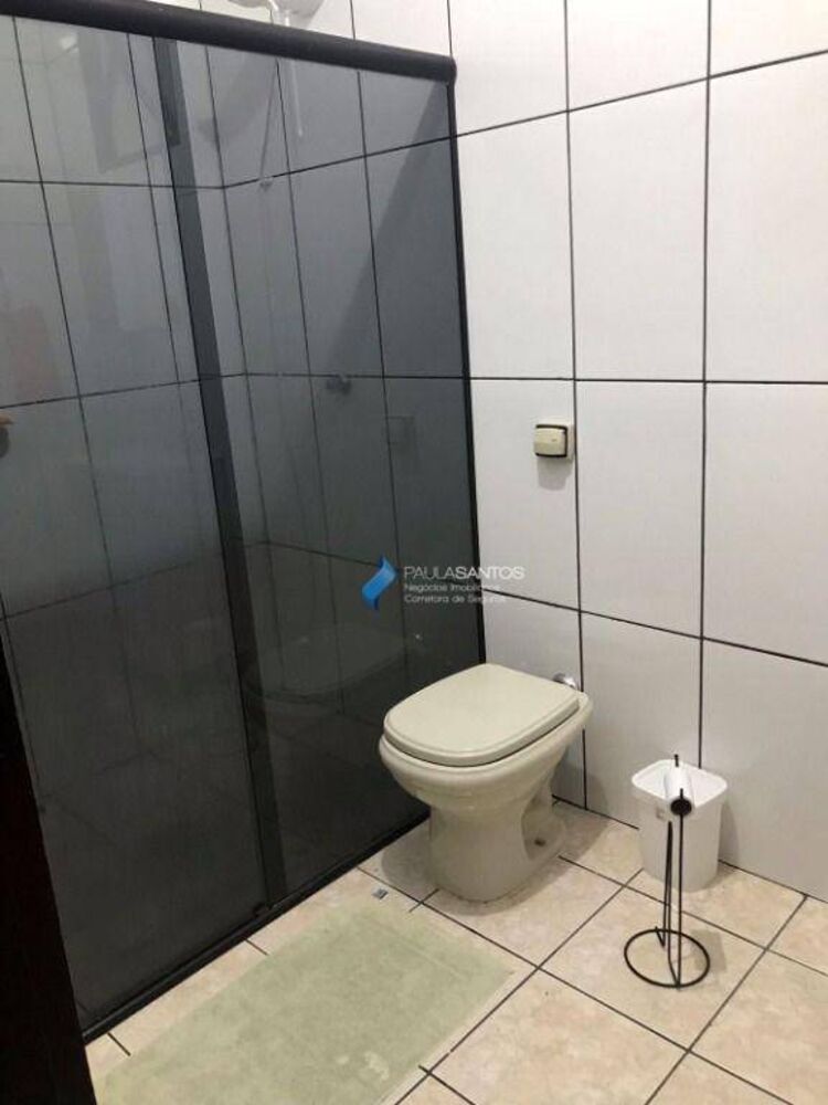 Casa, 4 quartos, 207 m² - Foto 1