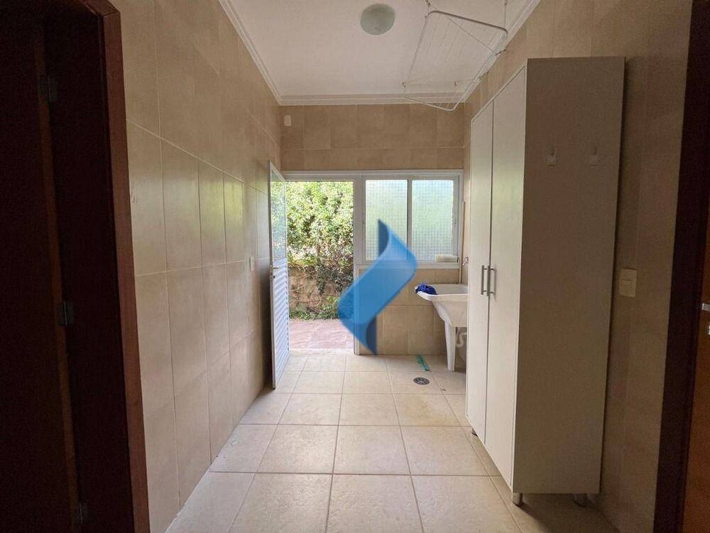 Casa, 3 quartos, 308 m² - Foto 41