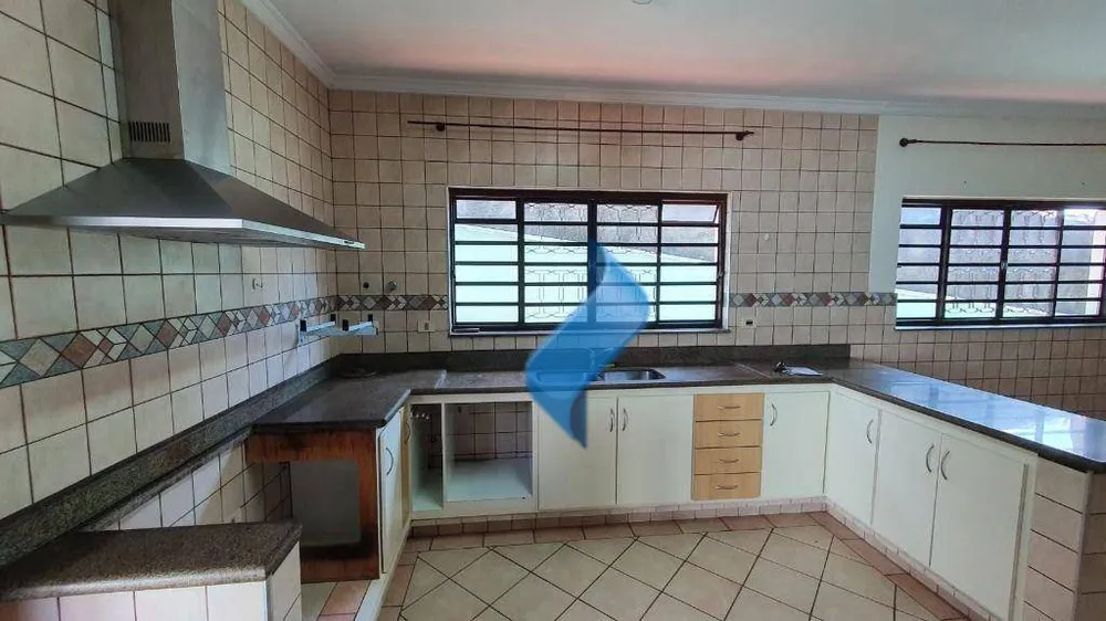 Casa, 3 quartos, 227 m² - Foto 4
