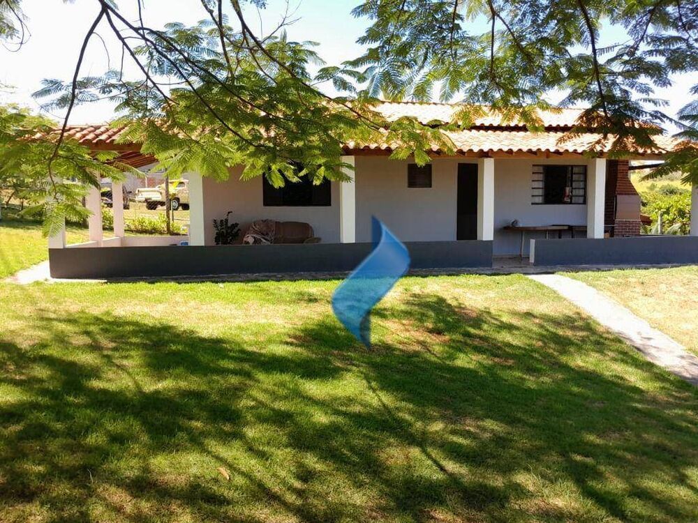 Chácara à venda com 1 quarto, 90m² - Foto 1