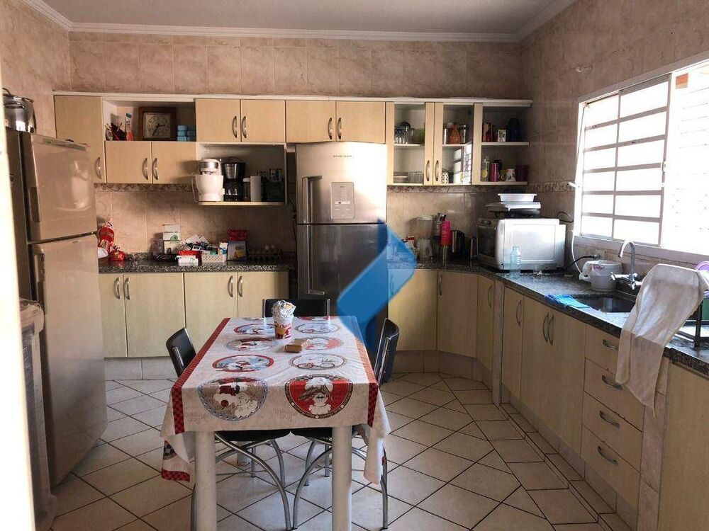 Casa, 5 quartos, 244 m² - Foto 5
