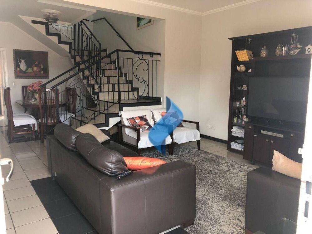 Casa, 5 quartos, 244 m² - Foto 3