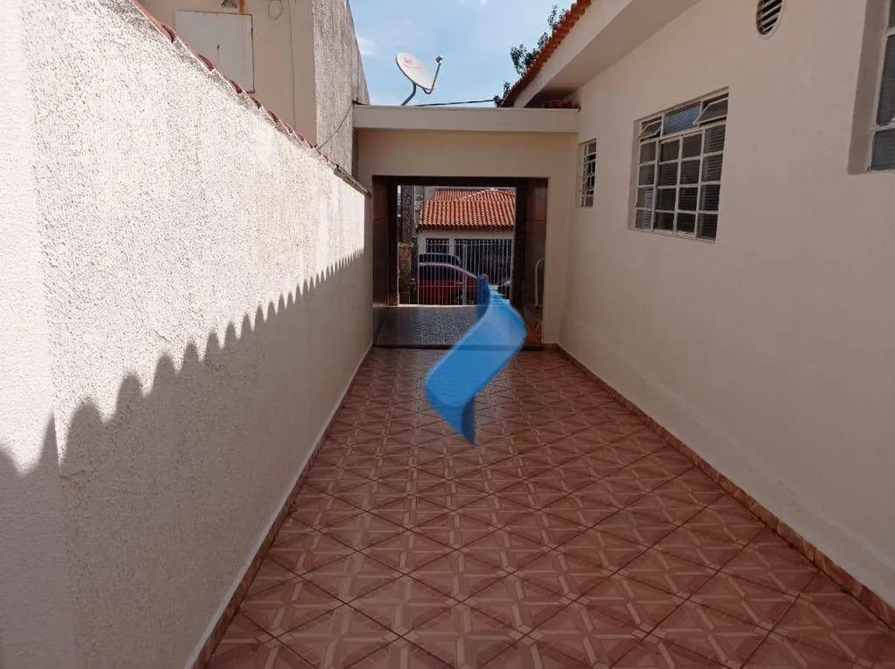 Casa, 3 quartos, 141 m² - Foto 4
