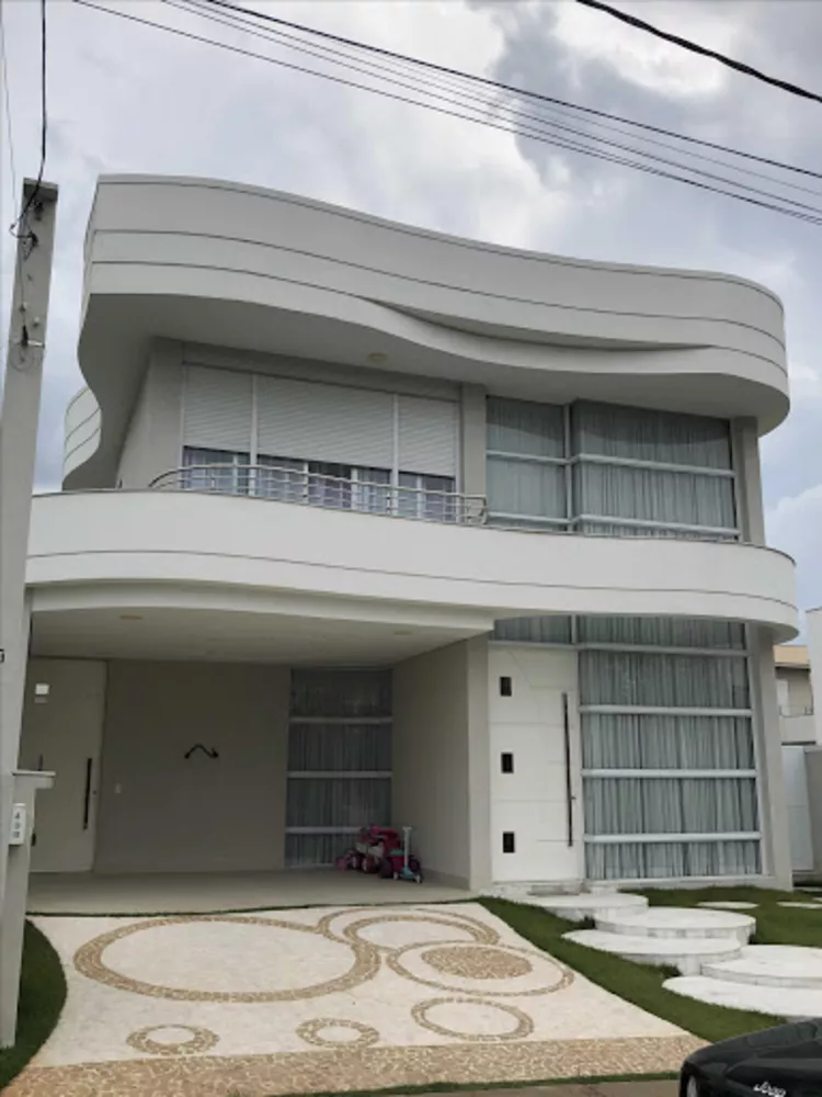 Casa de Condomínio à venda com 3 quartos, 365m² - Foto 1