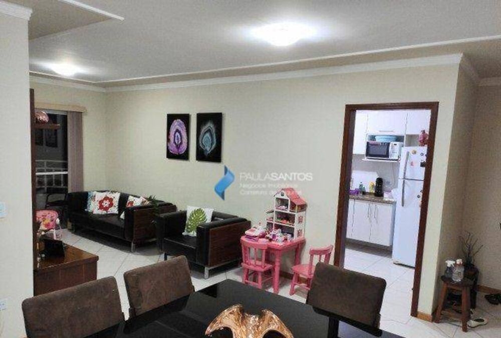 Apartamento à venda com 2 quartos, 79m² - Foto 2
