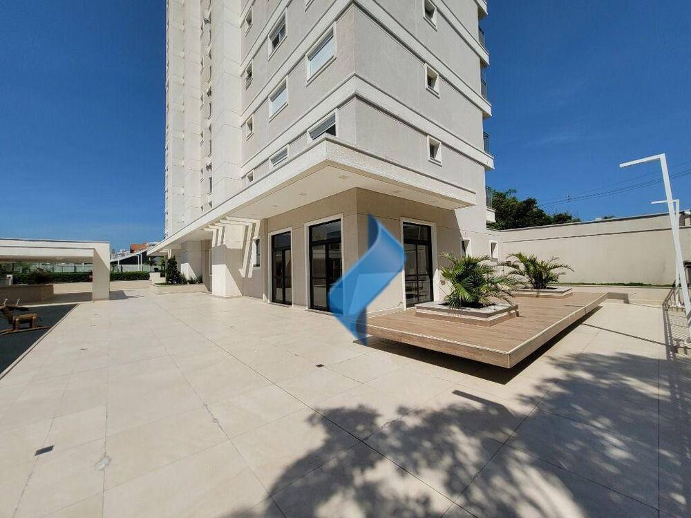 Apartamento para alugar com 4 quartos, 166m² - Foto 3