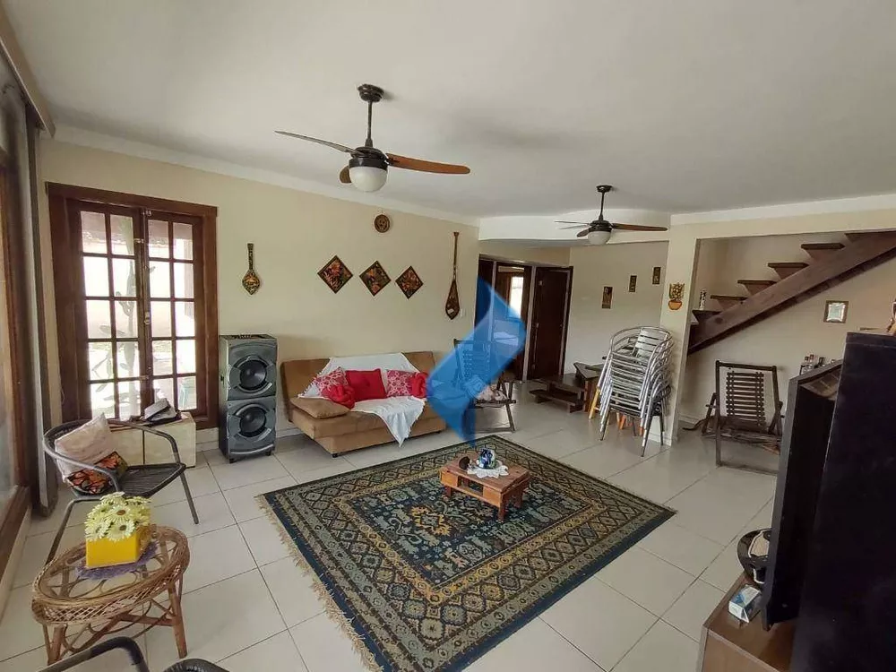 Chácara, 4 quartos, 1428 m² - Foto 2