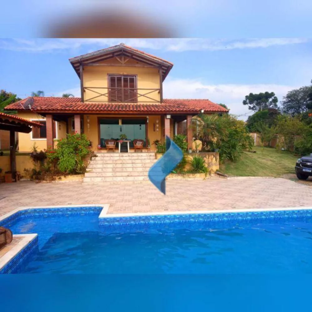 Chácara, 4 quartos, 1428 m² - Foto 1