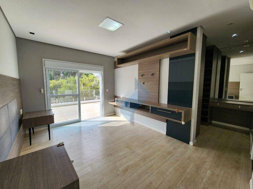 Casa de Condomínio para alugar com 3 quartos, 216m² - Foto 5