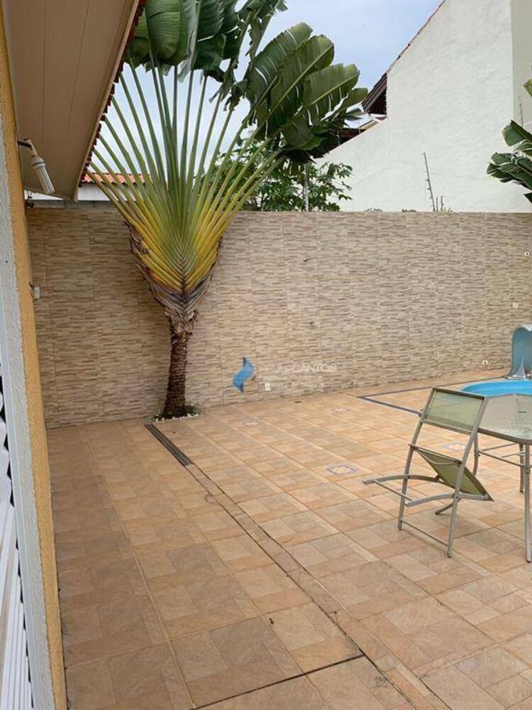 Casa, 3 quartos, 238 m² - Foto 3