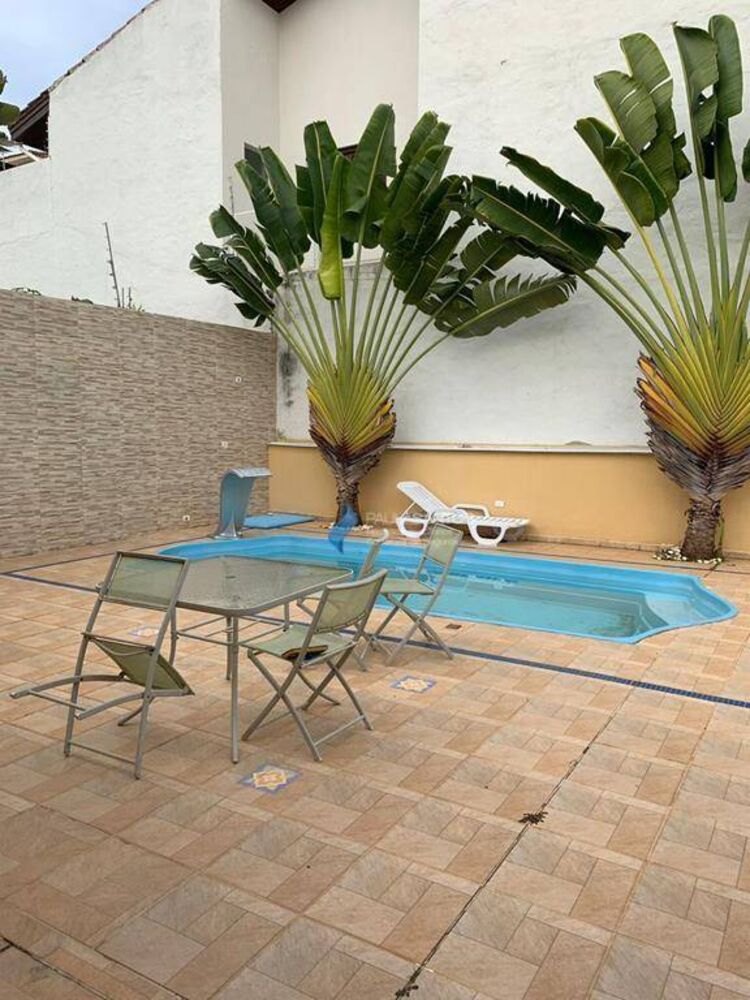 Casa, 3 quartos, 238 m² - Foto 4