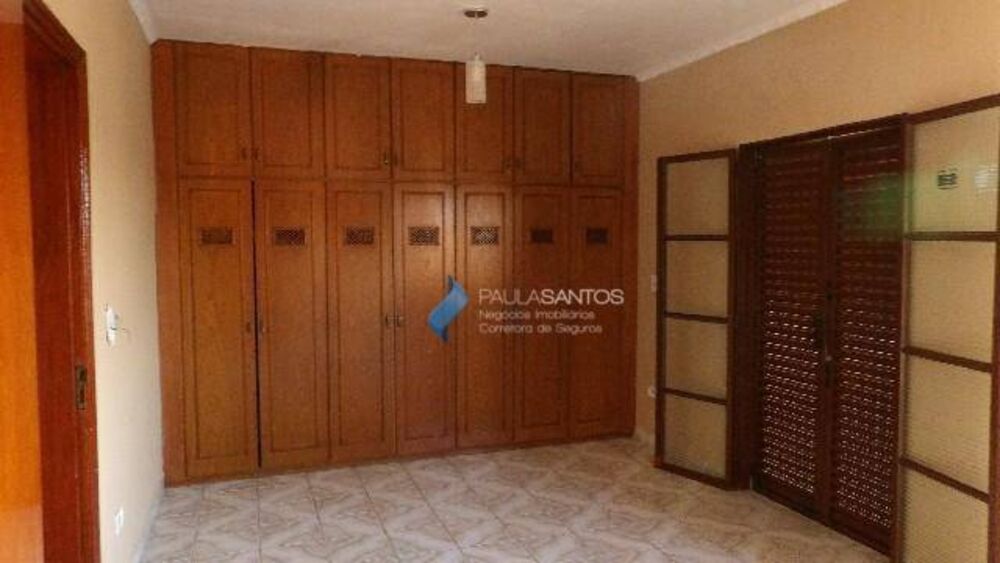 Casa, 4 quartos, 270 m² - Foto 2