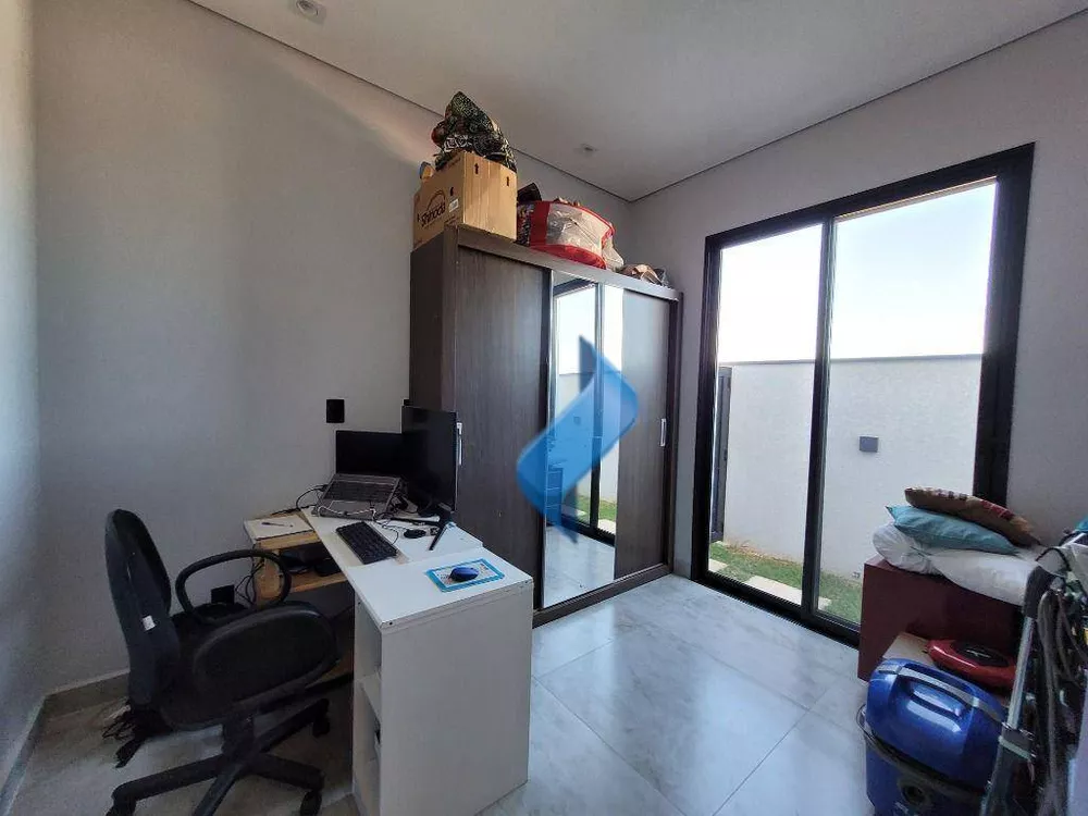 Casa à venda com 3 quartos, 293m² - Foto 3