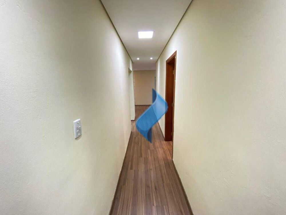 Casa, 3 quartos, 214 m² - Foto 3