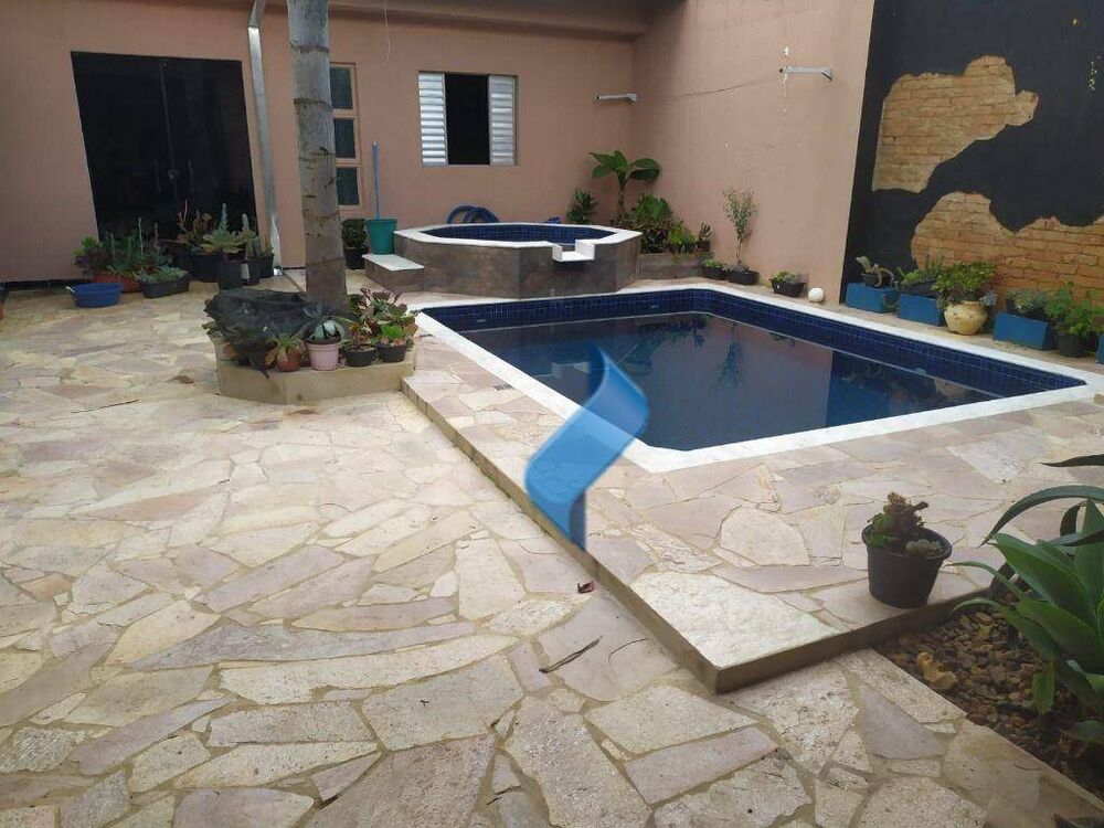 Casa, 3 quartos, 175 m² - Foto 2