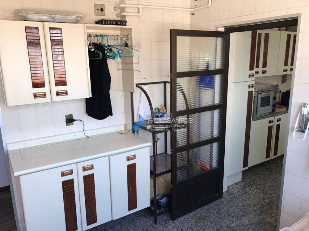 Apartamento à venda com 3 quartos, 273m² - Foto 13