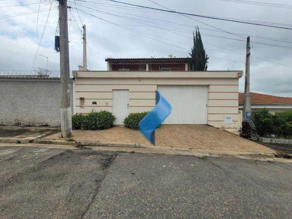 Casa, 3 quartos, 277 m² - Foto 1