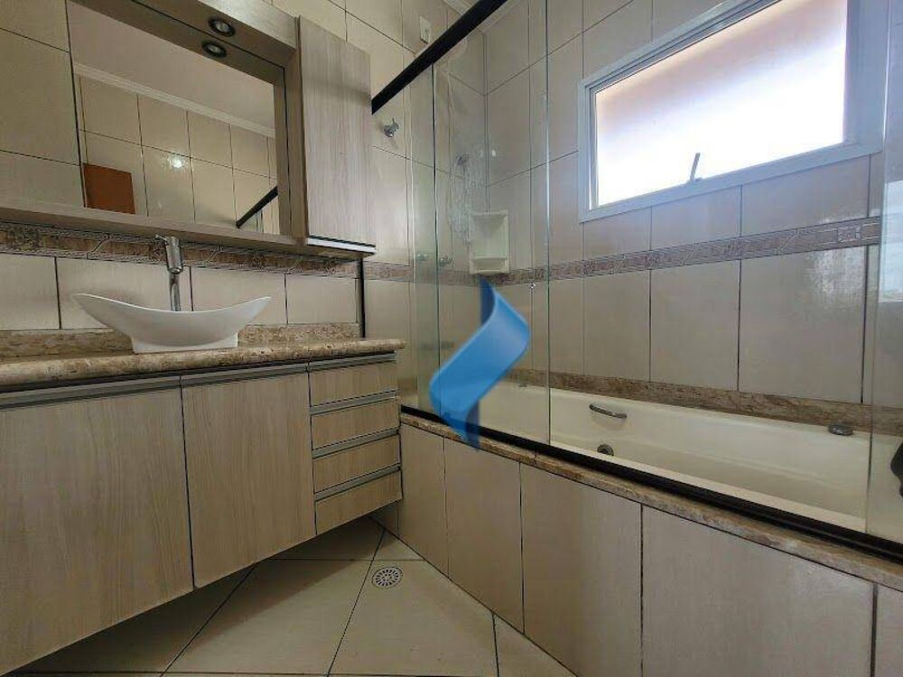 Casa, 3 quartos, 277 m² - Foto 6