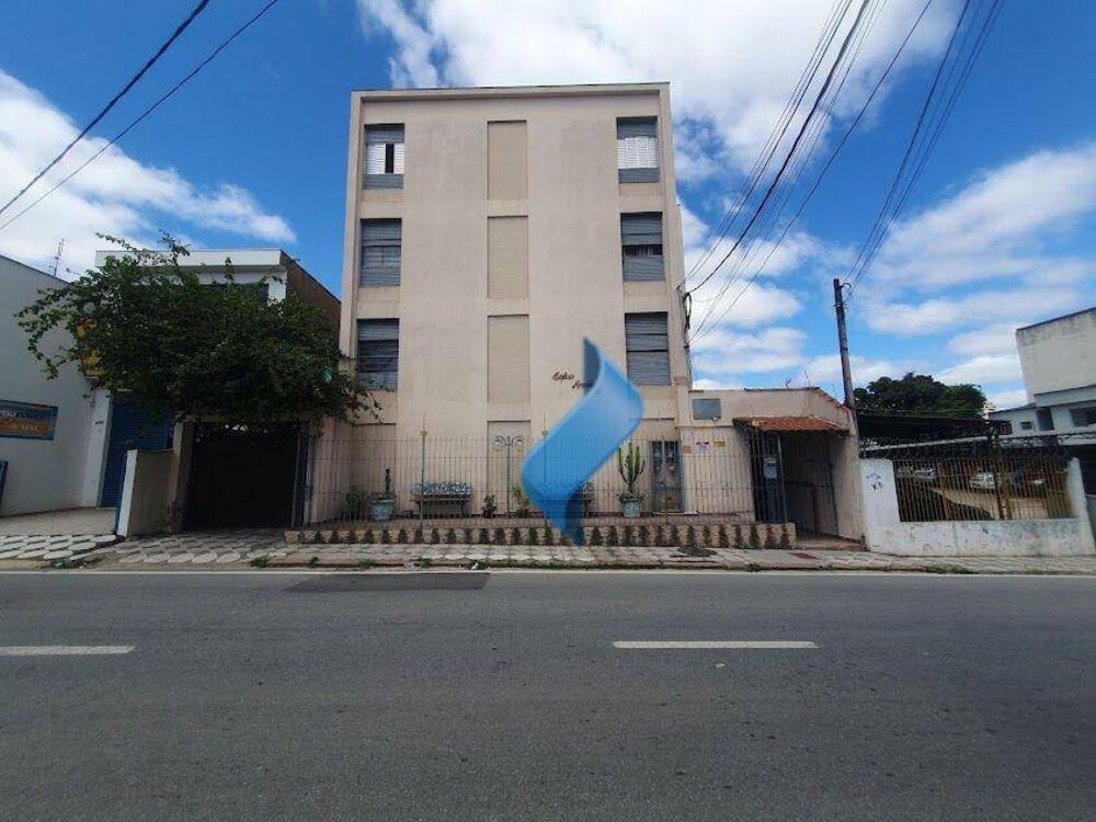 Apartamento à venda com 1 quarto, 50m² - Foto 2