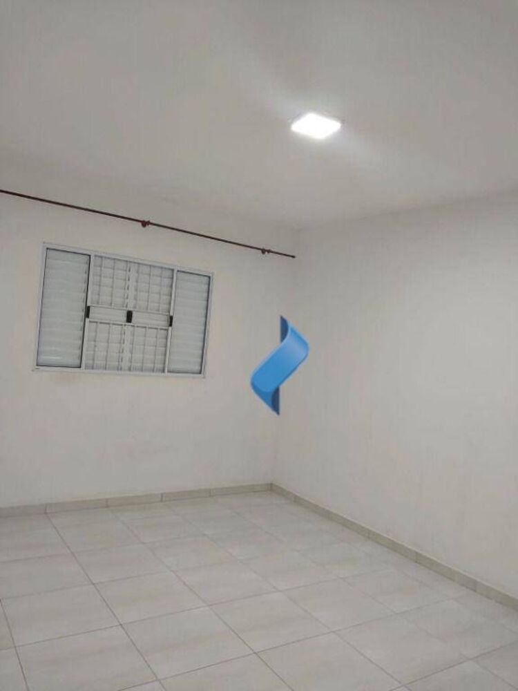 Casa à venda com 4 quartos, 304m² - Foto 4