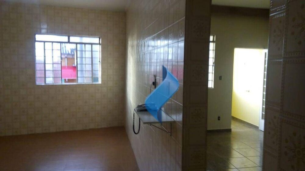 Casa, 2 quartos, 150 m² - Foto 1